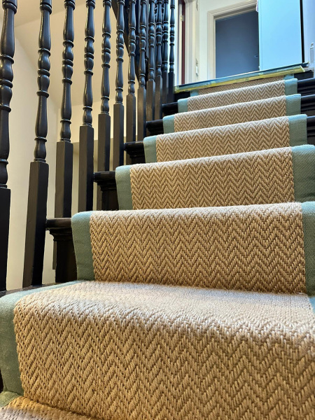 Alternative-Flooring-WOOL-HERRINGBONE-ZIG-ZAG-BUTTON