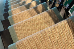 Alternative-Flooring-WOOL-HERRINGBONE-ZIG-ZAG-BUTTON-2