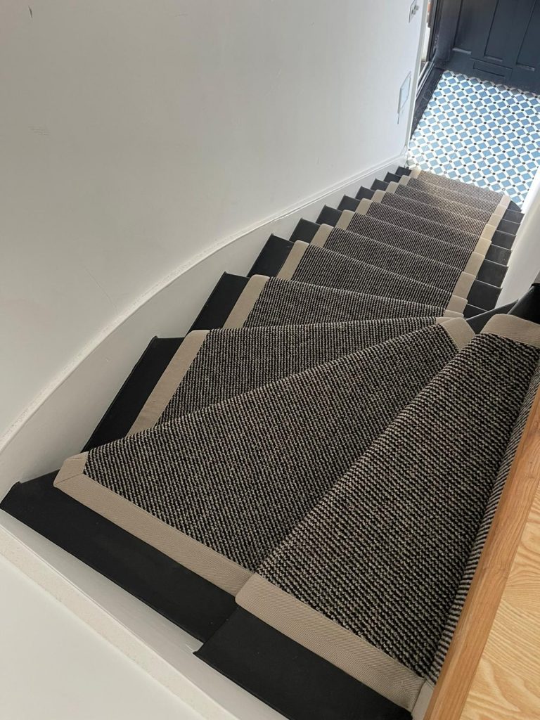 Brockway Carpets - Romney Colour Shingle - 100% wool - Stripes D colour Paddington border. 