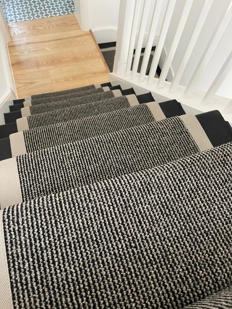Brockway Carpets - Romney Colour Shingle - 100% wool - Stripes D colour Paddington border. 