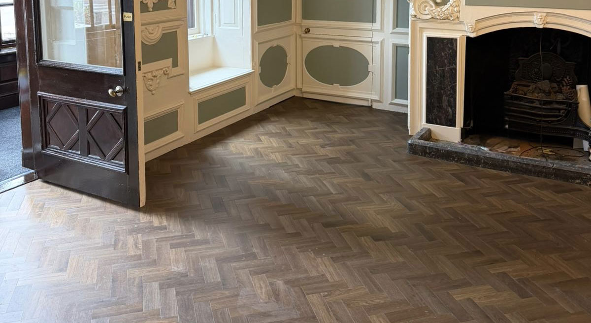 The-Carpetstore,-London-Carpet,-London-Flooring,-Amtico-Flooring,-Amtico-Spacia,-Small-Parquet,-Saddler-Oak-21 Amitco - A premium collection of exceptional flooring, designed to inspire.