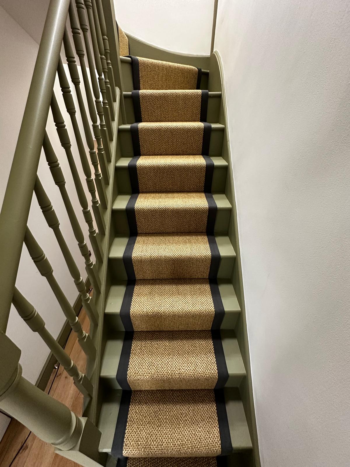 The Carpetstore London Flooring Carpet Vinyl 3 Alternative flooring, Anywhere Ca-rPET, Recycled Fibre, British Racing border, The Carpetstore, London Carpet, London Flooring