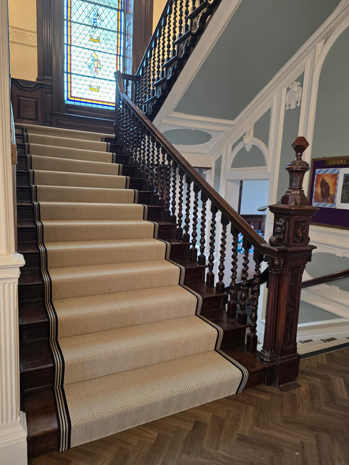 The Carpetstore London Flooring Carpet Vinyl 8 The Carpetstore, London Carpet, London Flooring, Sisal Look, Herringbone Sea Salt, Border, Stocksfield Fitchburg, Stairrods, Antique Brass